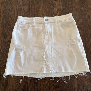 Hollister White Frayed Mini Skirt